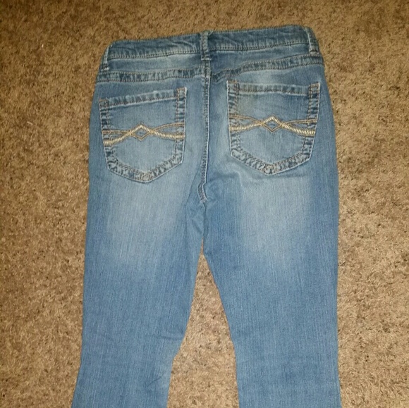 Jeans - Picture 3 of 4